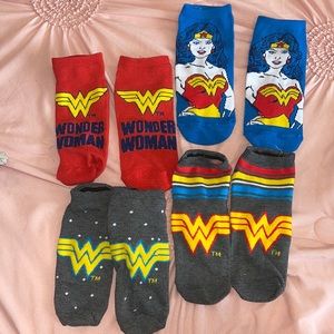 Women’s 4pk Wonder women socks